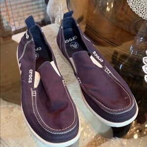 CROCS Men’s Slip-On Loafers in Deep Navy with White Trim